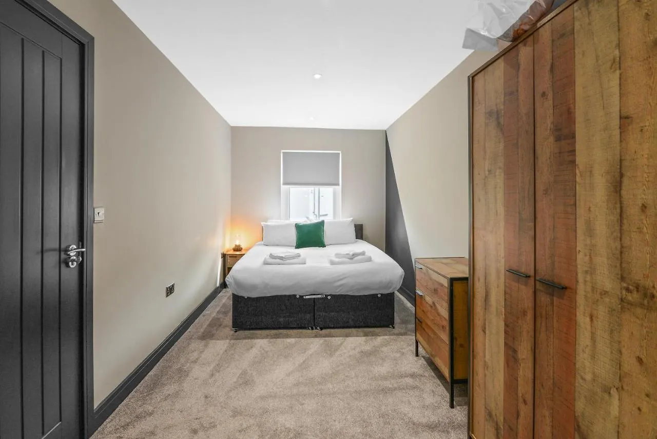 The Old Boiler Factory Apartments - Classy And Comfy Nottingham